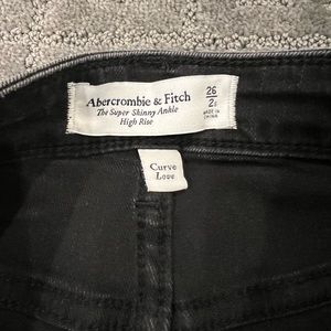 Abercrombie Curve Love Ankle Skinny